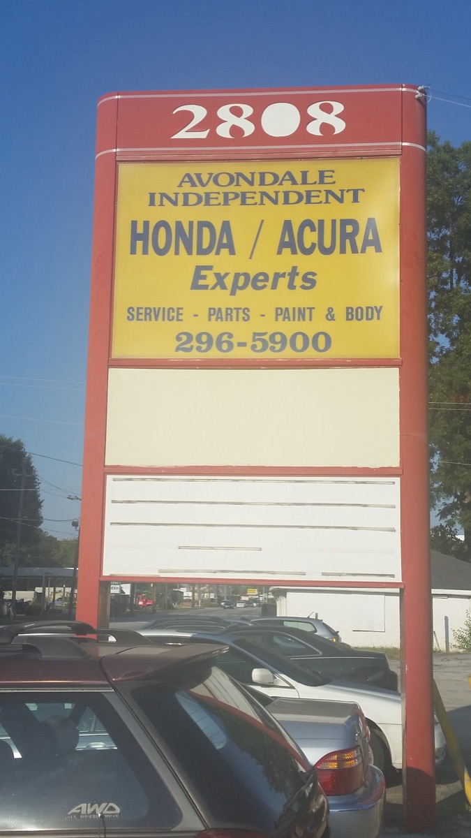 Avondale Independent sign at 2808 — Honda / Acura Experts, Decatur GA